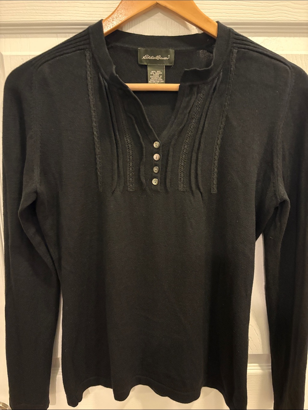Eddie Bauer Women Black Button-Front Henley Top Silk and Angora Rabbit Size M
